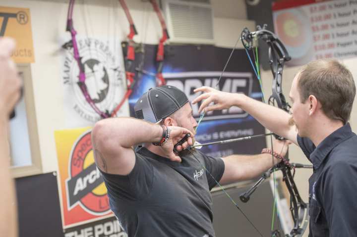 The Difference between an Archery Coach and Instructor