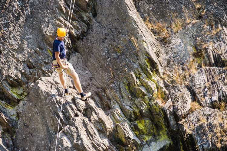 5 Cool Rock Climbing Spots in Missouri